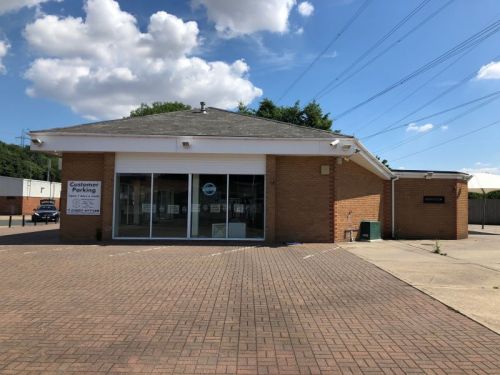Click Here To Enlarge This Photo Of Overclad / Refurbishment Car Showroom