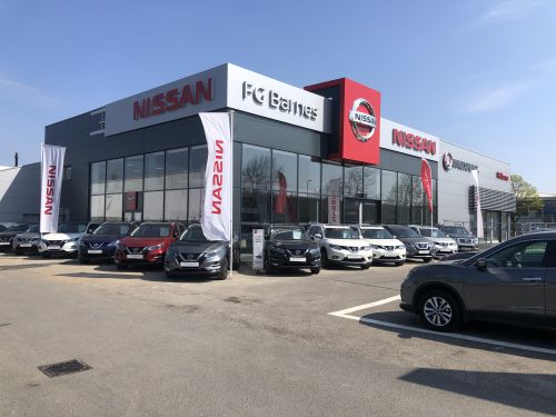 Click Here To Enlarge This Photo Of Car Workshop Refurbishment & New Build Showroom