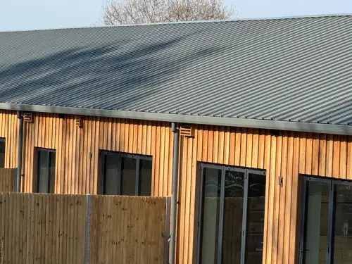 Click Here To Enlarge This Photo Of Kingspan Quadcore KS1000 RW Composite Roofing System in Merlin Grey